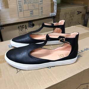 Super Cute Mary Jane Style Fashion Sneakers, Size 5.5, Black